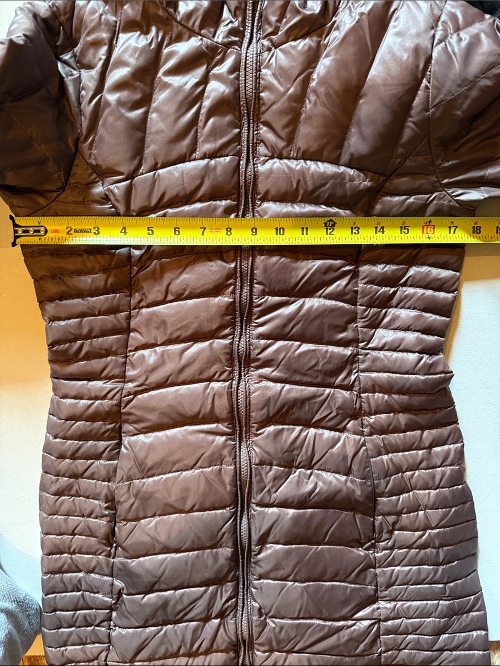 Eddie Bauer winter puffer jacket women’s size S - Picture 15 of 15